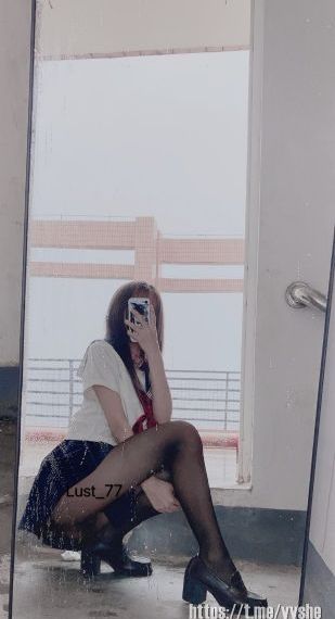诱人的老师电影在线