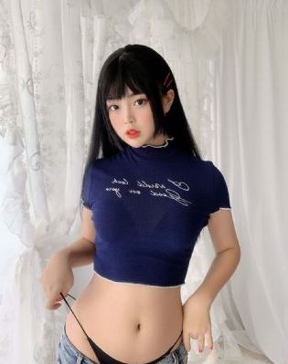 女大学沙龙