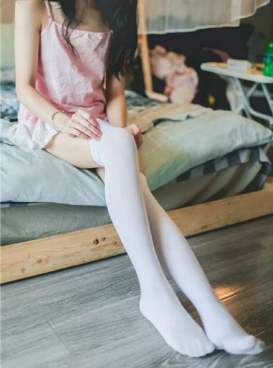 小肚子鼓起按h宫交