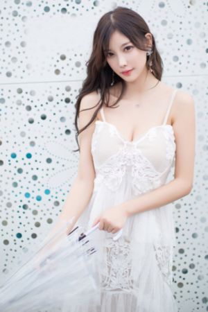 年轻胸大的阿5