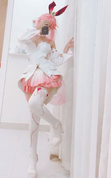 年轻女教师2在线播放