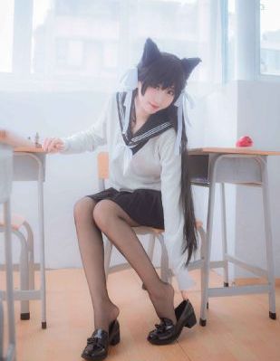 丰满少妇被猛烈进入免费看